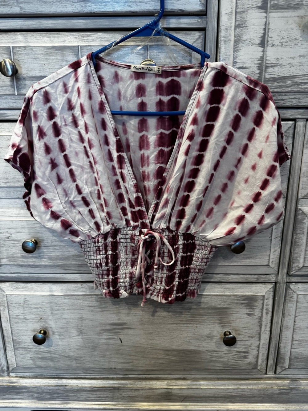Heart Hips Burgundy and White Tie-Dye V-Neck Cropped Top